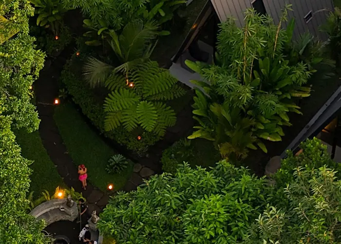 Delta Casa Ubud - A-frame Jungle Retreat With Volcano View And Hot-tubs