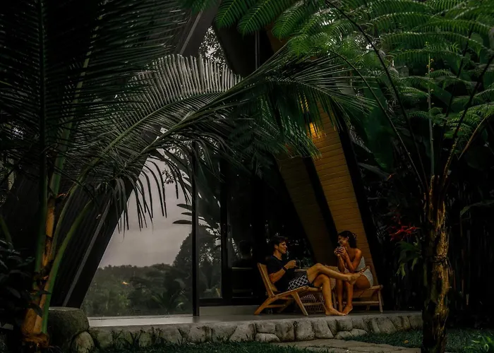 Delta Casa Ubud - A-frame Jungle Retreat With Volcano View And Hot-tubs * Payangan