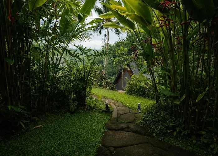 Delta Casa Ubud - A-frame Jungle Retreat With Volcano View And Hot-tubs Villa