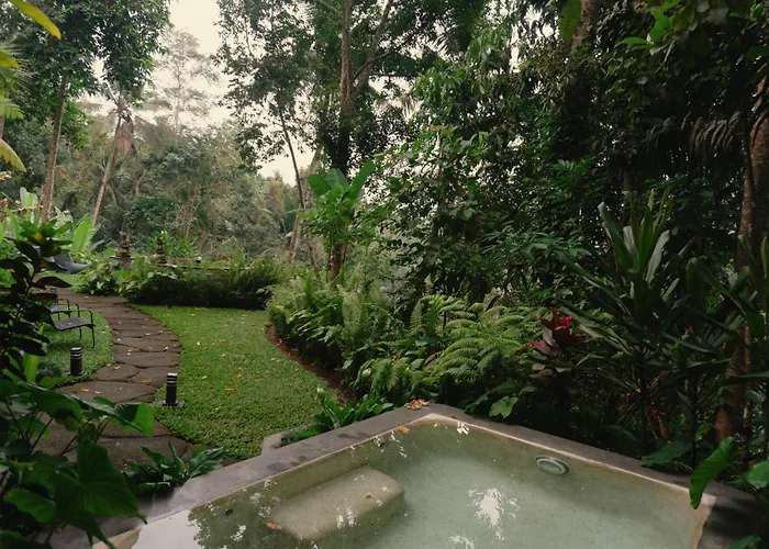 Delta Casa Ubud - A-frame Jungle Retreat With Volcano View And Hot-tubs Villa